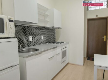 Pronájem bytu, 1+1, 37 m²