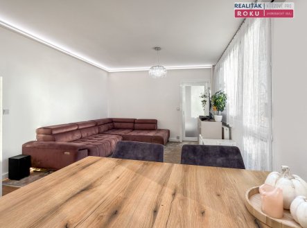 Pronájem bytu, 3+kk, 68 m²