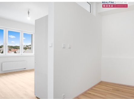 Pronájem bytu, 1+kk, 32 m²