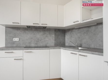 Pronájem bytu, 1+kk, 32 m²