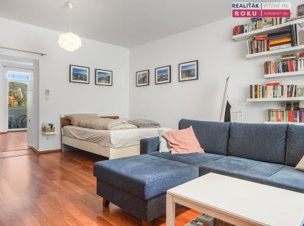 Pronájem bytu, 2+kk, 64 m²