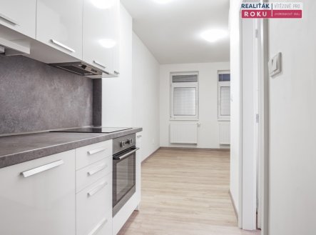 Pronájem bytu, 2+kk, 36 m²