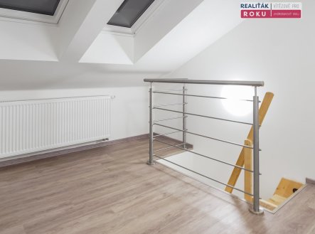 Pronájem bytu, 2+kk, 36 m²