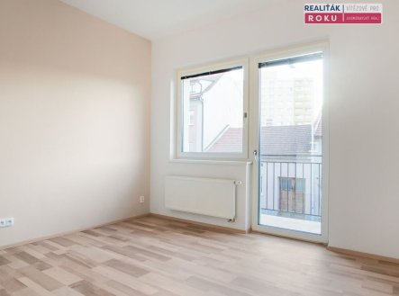 Pronájem bytu, 2+kk, 45 m²