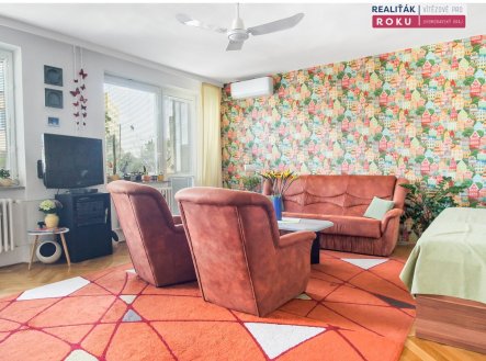 Pronájem bytu, 2+1, 84 m²