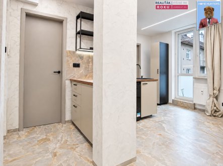 Pronájem bytu, 3+kk, 56 m²