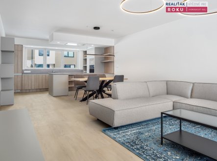 Pronájem domu/vily, 156 m² obrázek