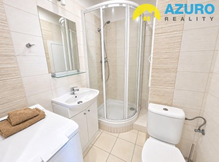 Pronájem bytu, 2+kk, 42 m²