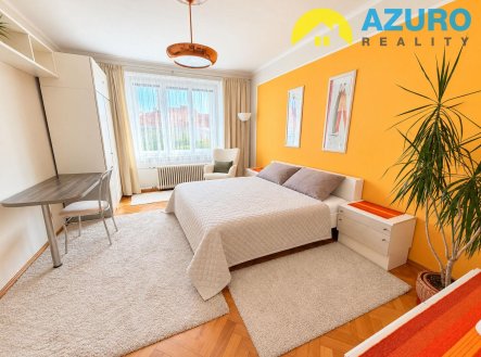 Pronájem bytu, 1+1, 57 m²