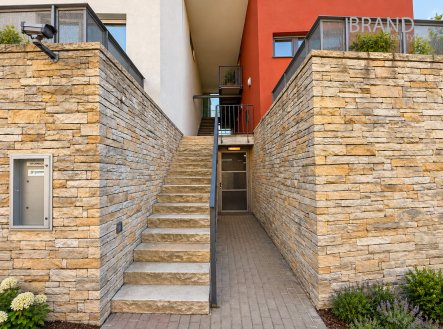 Pronájem bytu, 2+kk, 56 m²