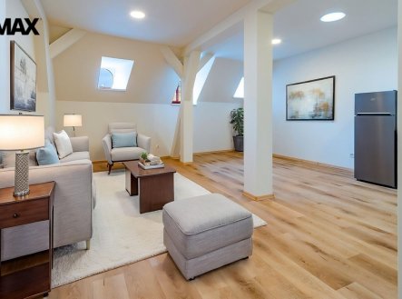 Pronájem bytu, 2+kk, 63 m²