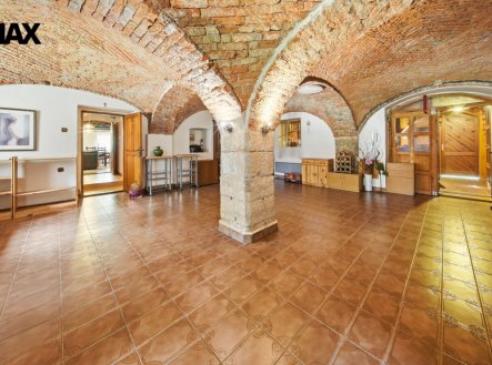 Prodej domu/vily, 556 m²