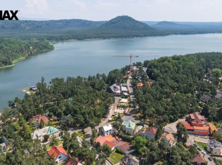 Prodej jiné komerční nemovitosti, 1 850 m²
