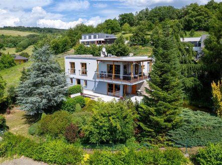 Prodej domu/vily, 261 m² obrázek