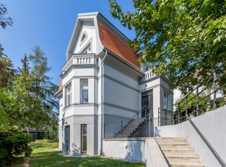 28 | Prodej - dům/vila, 185 m²