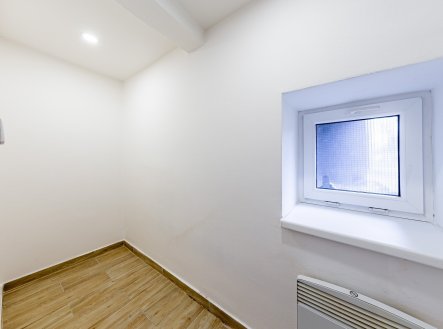 Pronájem bytu, 1+kk, 38 m²
