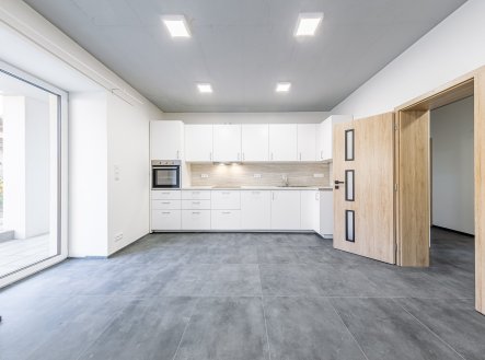 Pronájem bytu, 4+kk, 94 m²