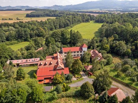 Prodej penzion, 2 500 m²