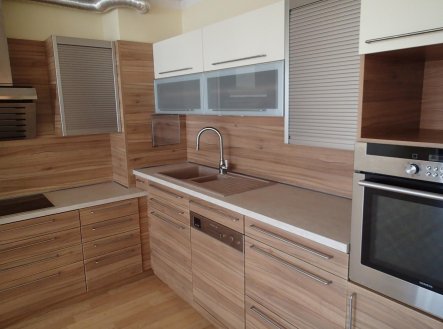 Pronájem bytu, 4+kk, 100 m²