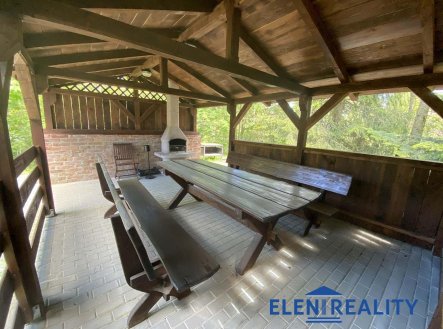 Prodej domu/vily, 320 m²