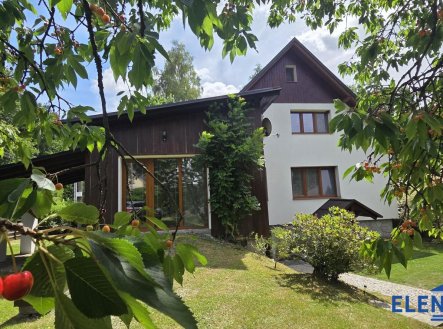 Prodej domu/vily, 320 m²