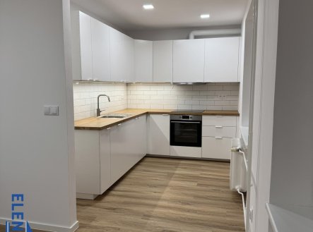 Pronájem bytu, 2+kk, 50 m²