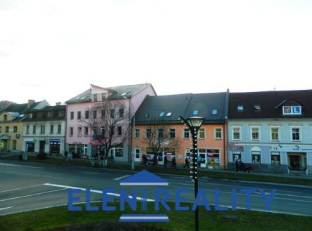 Pronájem obchodní prostory, 278 m²