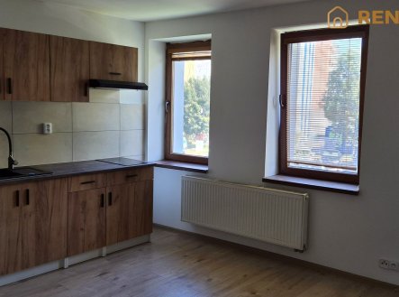 Pronájem bytu, 1+kk, 35 m²
