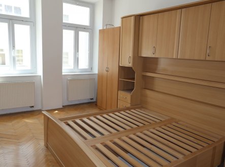 Pronájem bytu, 2+1, 67 m²