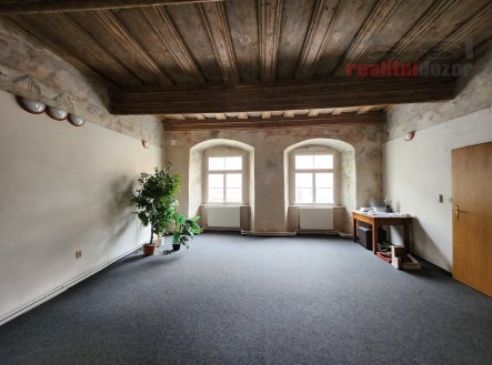 Prodej nájemního domu, 490 m²
