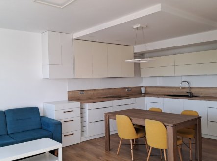 Pronájem bytu, 2+kk, 60 m²