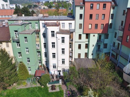 Prodej nájemního domu, 616 m²