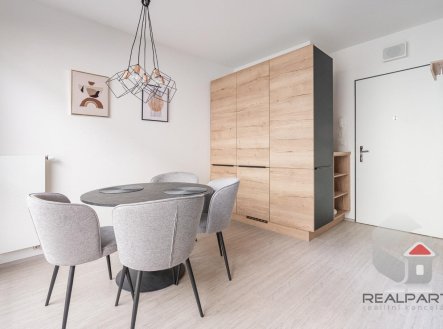 Pronájem bytu, 2+1, 44,7 m²
