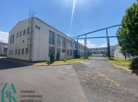 Pronájem komerčního objektu, sklad, 1 000 m²