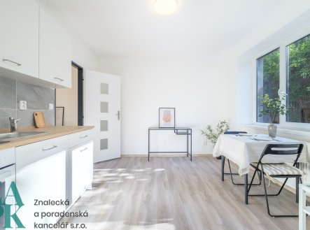 Pronájem bytu, 1+1, 38 m² obrázek