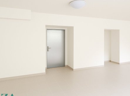 Pronájem - komerční objekt, jiný, 150 m²