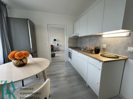 Pronájem bytu, 2+kk, 37 m² obrázek