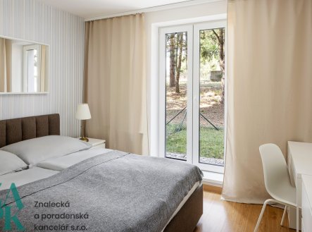 Pronájem bytu, 2+kk, 42 m²