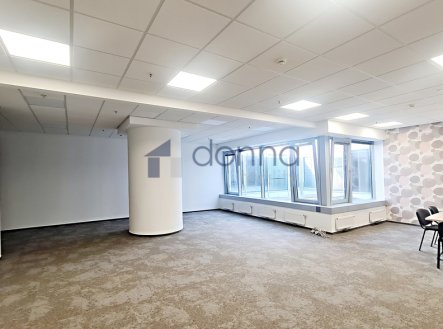 Pronájem kanceláře, 103 m²