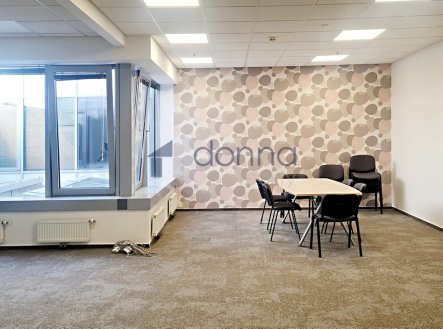 Pronájem kanceláře, 103 m²