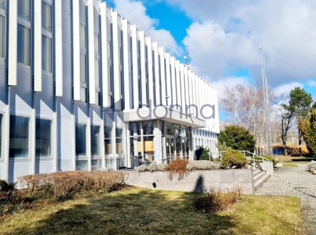 Pronájem obchodní prostory, 170 m²