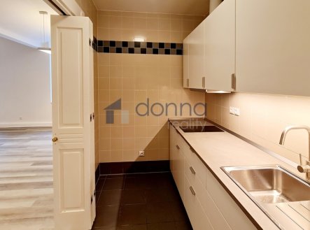 Pronájem bytu, 4+kk, 155 m²