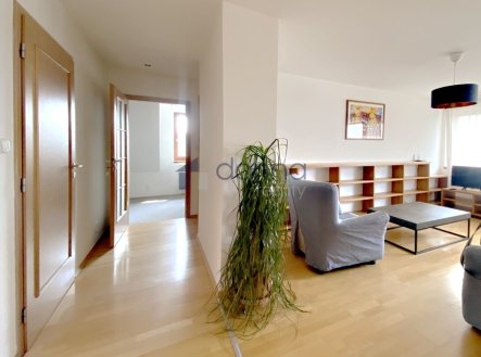 Pronájem bytu, 4+kk, 89 m²