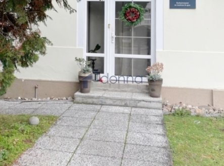 img-8352.jpeg | Pronájem - obchodní prostor, 65 m²