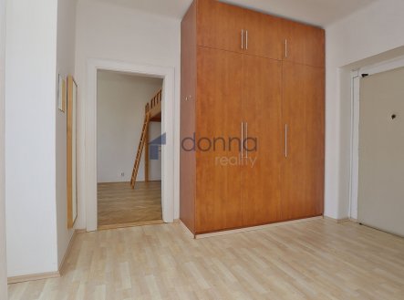 Pronájem bytu, 2+kk, 58 m²