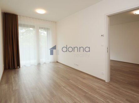 Pronájem bytu, 2+kk, 64 m² obrázek