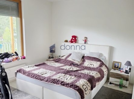 Pronájem bytu, 2+kk, 74 m²