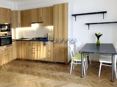 Pronájem bytu, 2+kk, 44 m²