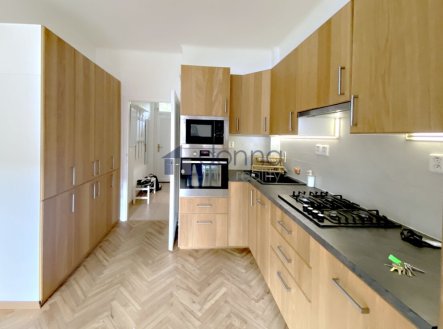 Pronájem bytu, 2+kk, 44 m²