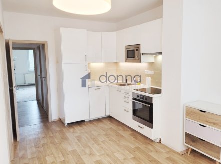 Pronájem bytu, 3+1, 83 m²
